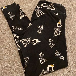 Unicorn skeleton Lularoe leggings!